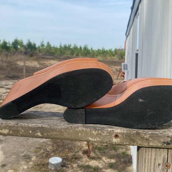 Robert Cleregie Size 7 1/2 Strappy Brown Wedge Heels - Picture 4 of 4